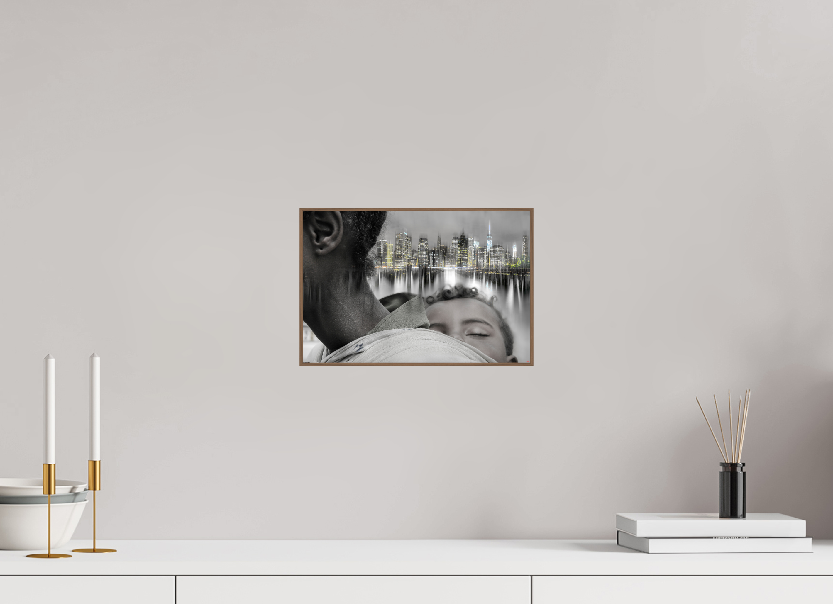 30 x 20 cm, Foto in ArtBox aus Massivholz Nussbaum RED³ HP Aisha I
