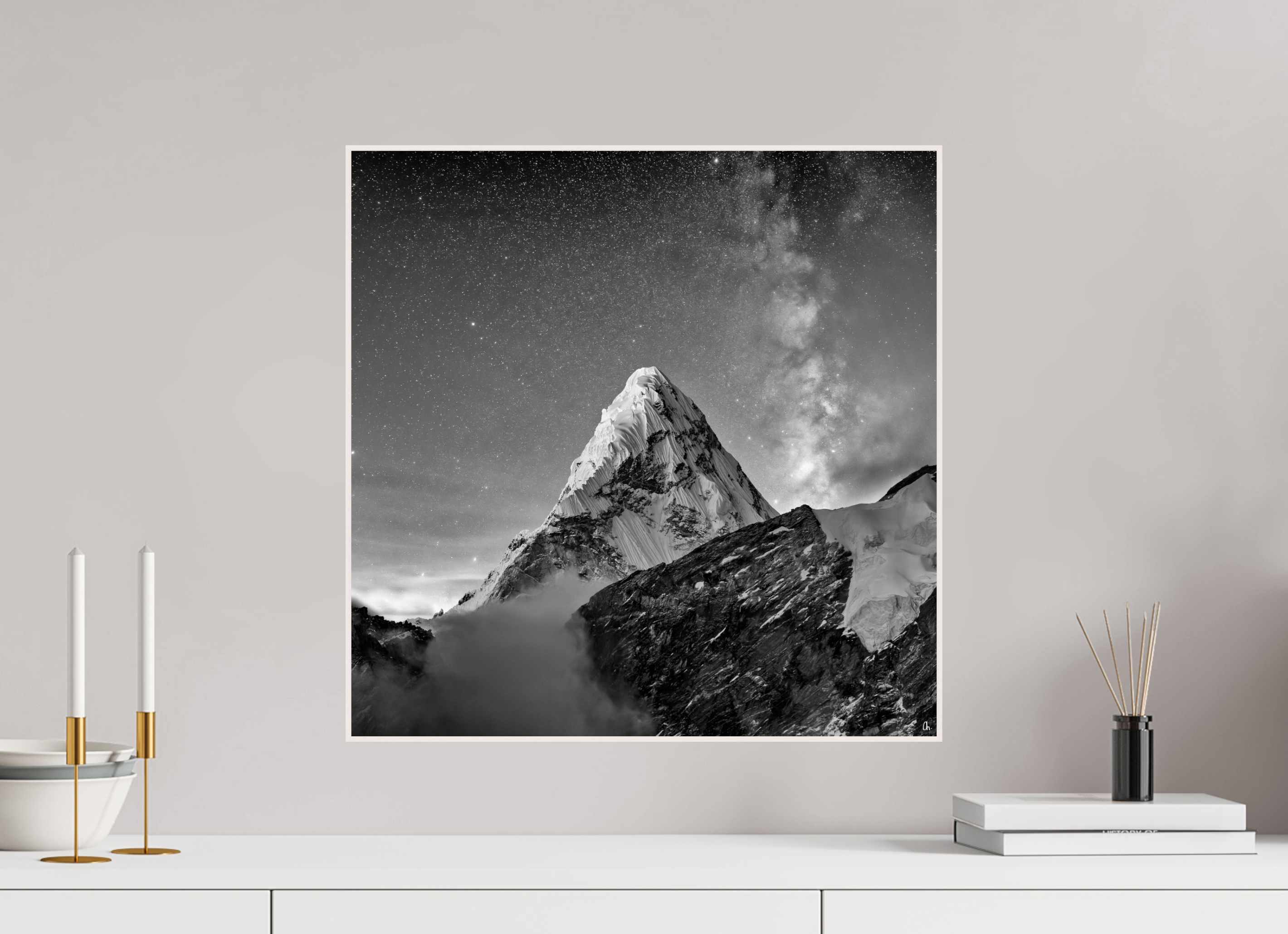 50 x 50 cm, Foto in ArtBox aus Massivholz Ahorn weiß RED³ PH Sujata II