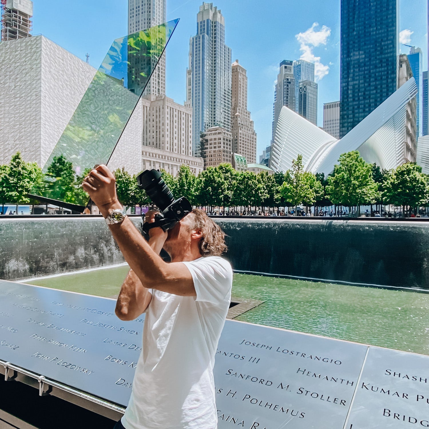 Alexander Maria Lohmann beim Fotografieren in New York – Urban Art