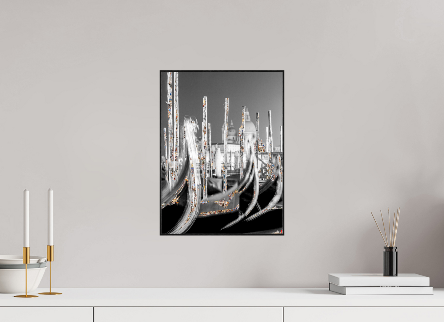 30 x 40 cm, Foto in ArtBox aus Massivholz Eiche schwarz RED³ HP Alina III