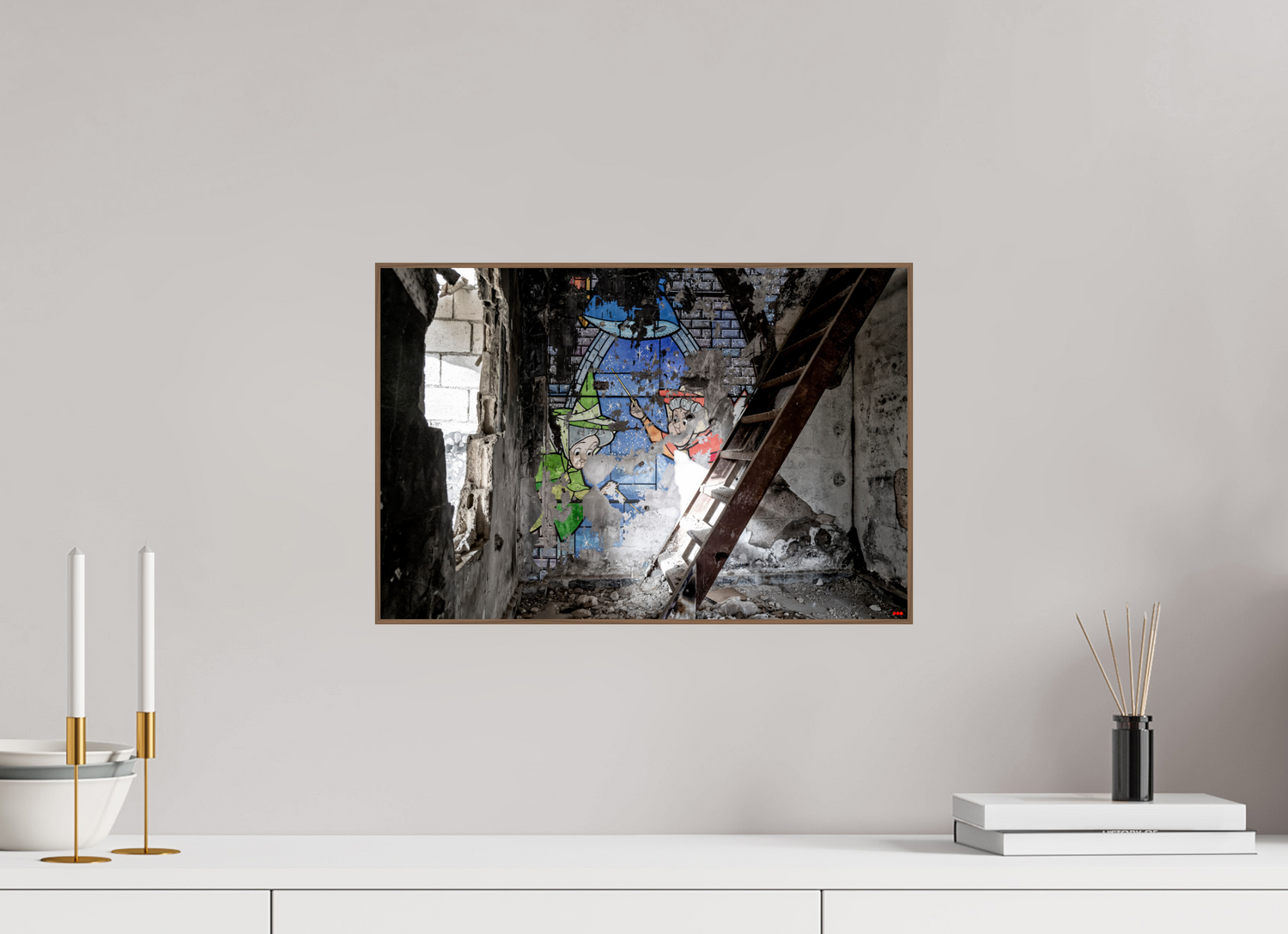 45 x 30 cm, Foto in ArtBox aus Massivholz Nussbaum RED³ SCSI Mazaya I