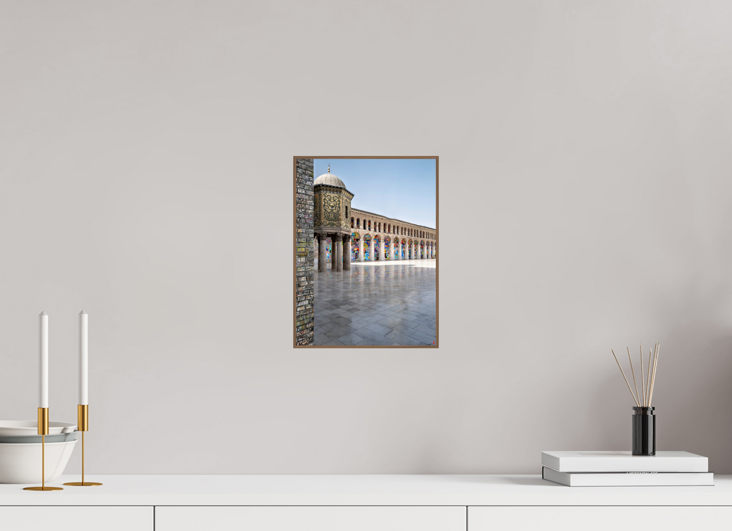 21 x 28 cm, Foto in ArtBox aus Massivholz Nussbaum RED³ SCSI Mazin III