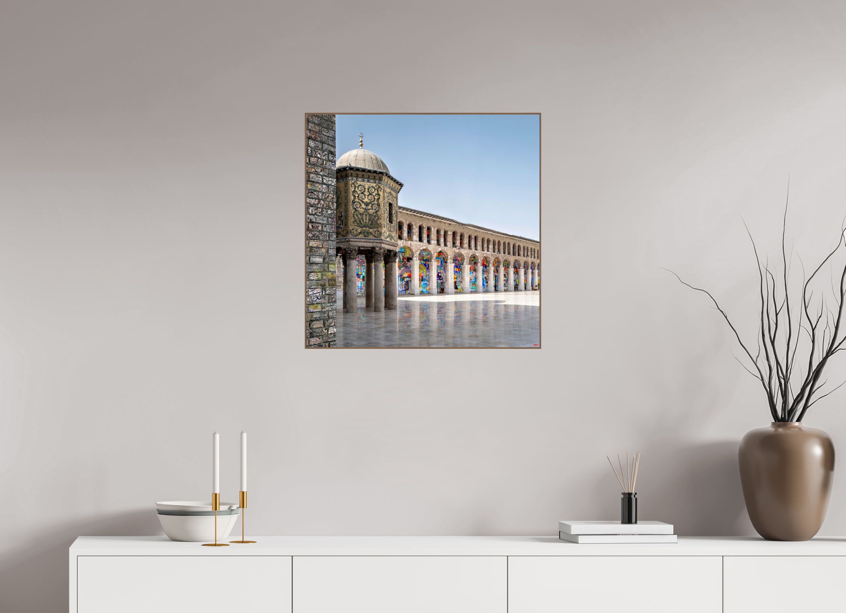 60 x 60 cm, Foto in ArtBox aus Massivholz Nussbaum RED³ SCSI Mazin II