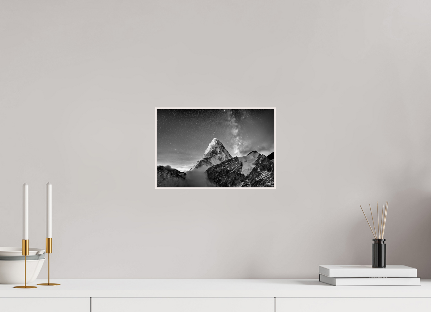 30 x 20 cm, Foto in ArtBox aus Massivholz Ahorn weiß RED³ PH Sujata I