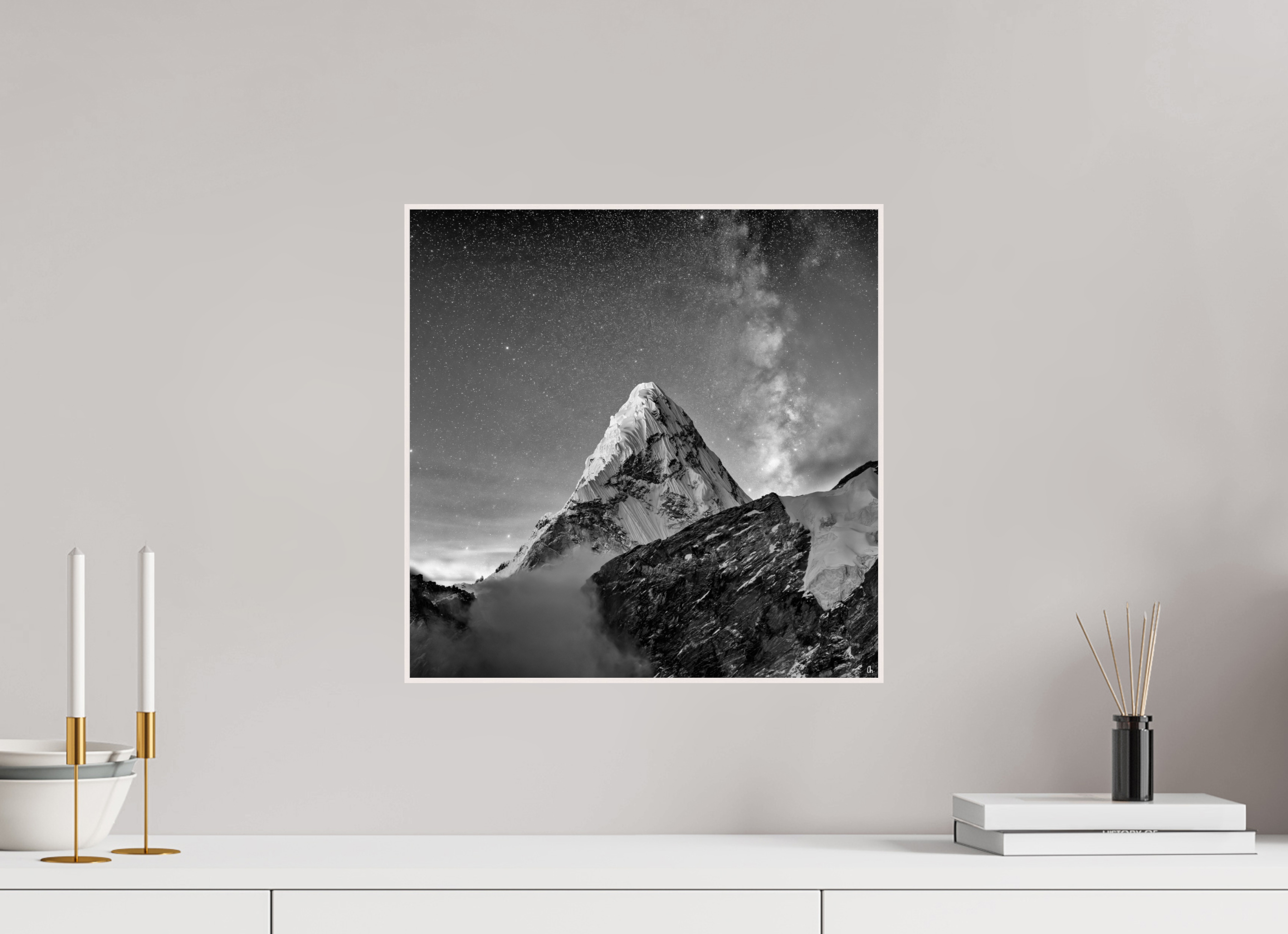 40 x 40 cm, Foto in ArtBox aus Massivholz Ahorn weiß RED³ PH Sujata II