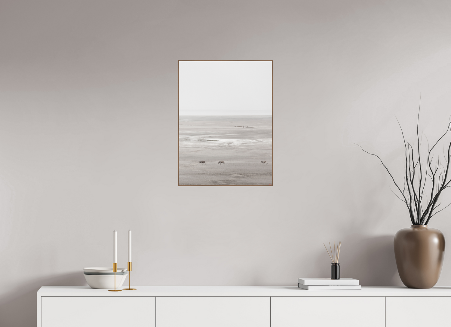 45 x 60 cm, Foto in ArtBox aus Massivholz Nussbaum RED³ PH Danai III