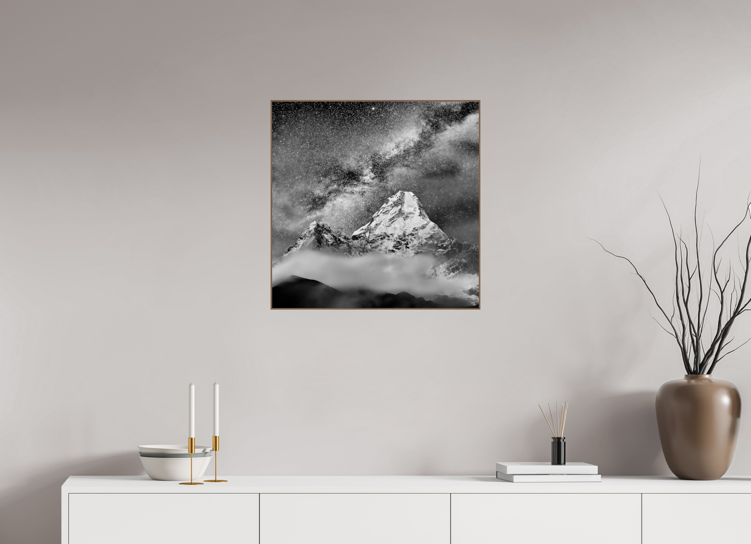60 x 60 cm, Foto in ArtBox aus Massivholz Nussbaum RED³ Sherab II