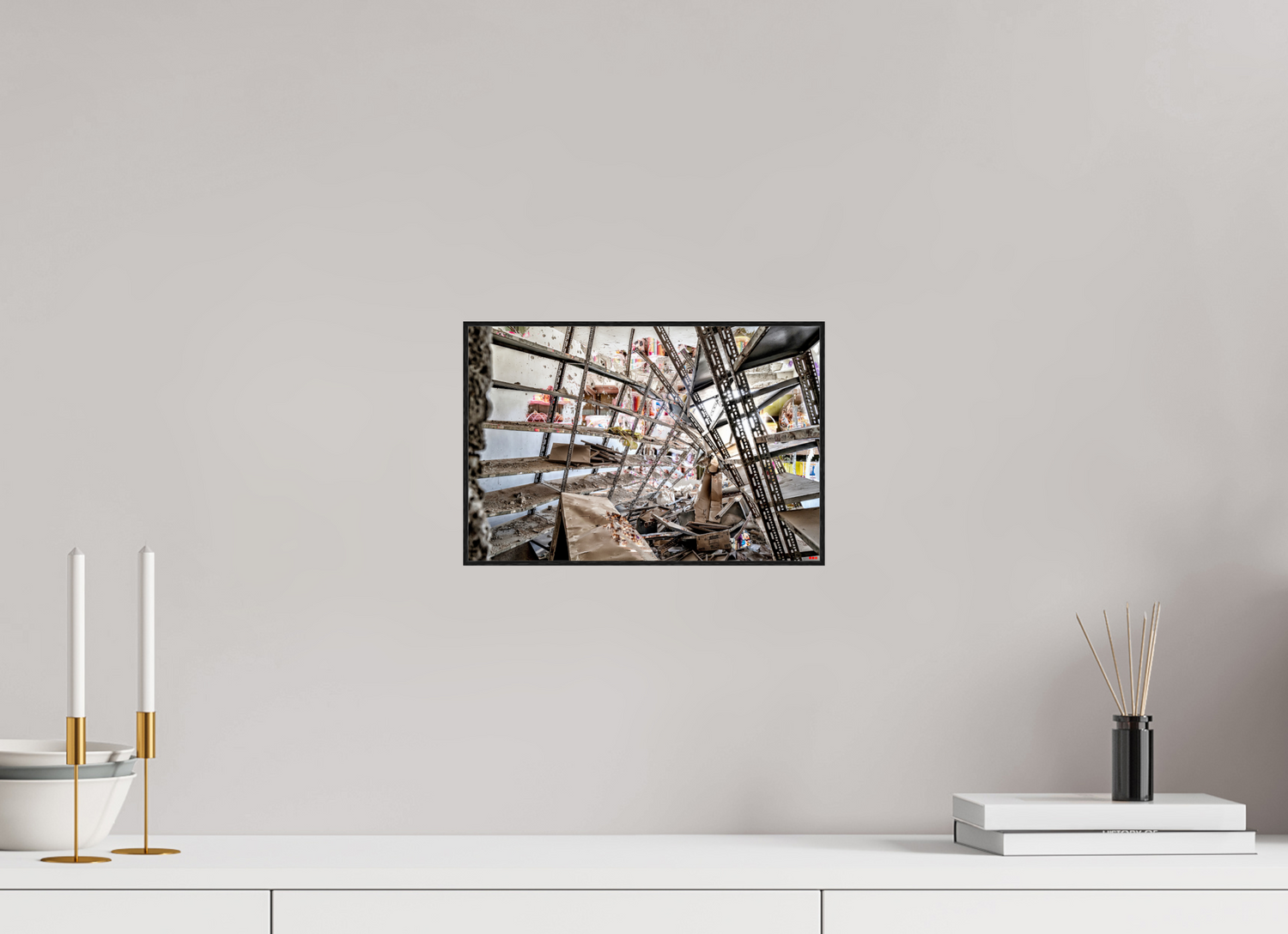 30 x 20 cm, Foto in ArtBox aus Massivholz Eiche schwarz RED³ SCSI Mahira I