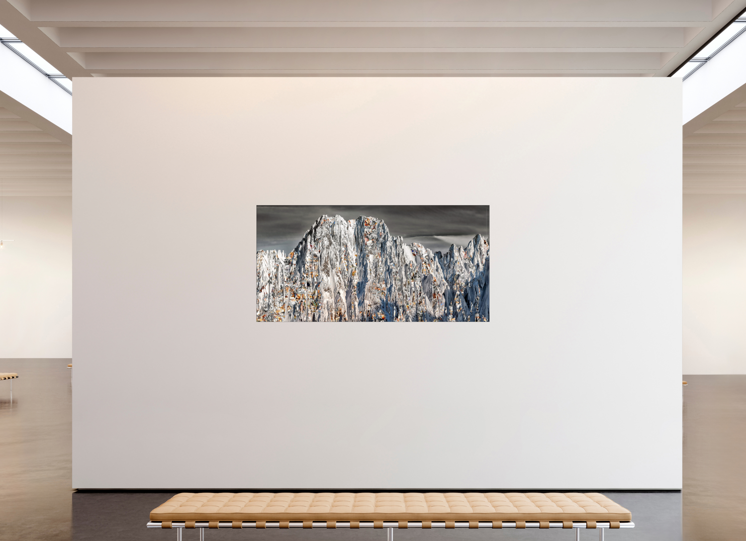 200 x 100 cm, Slimline Einfassung schwarz unter 2mm Acrylglas E HUMANPLAYGROUND Akshara V