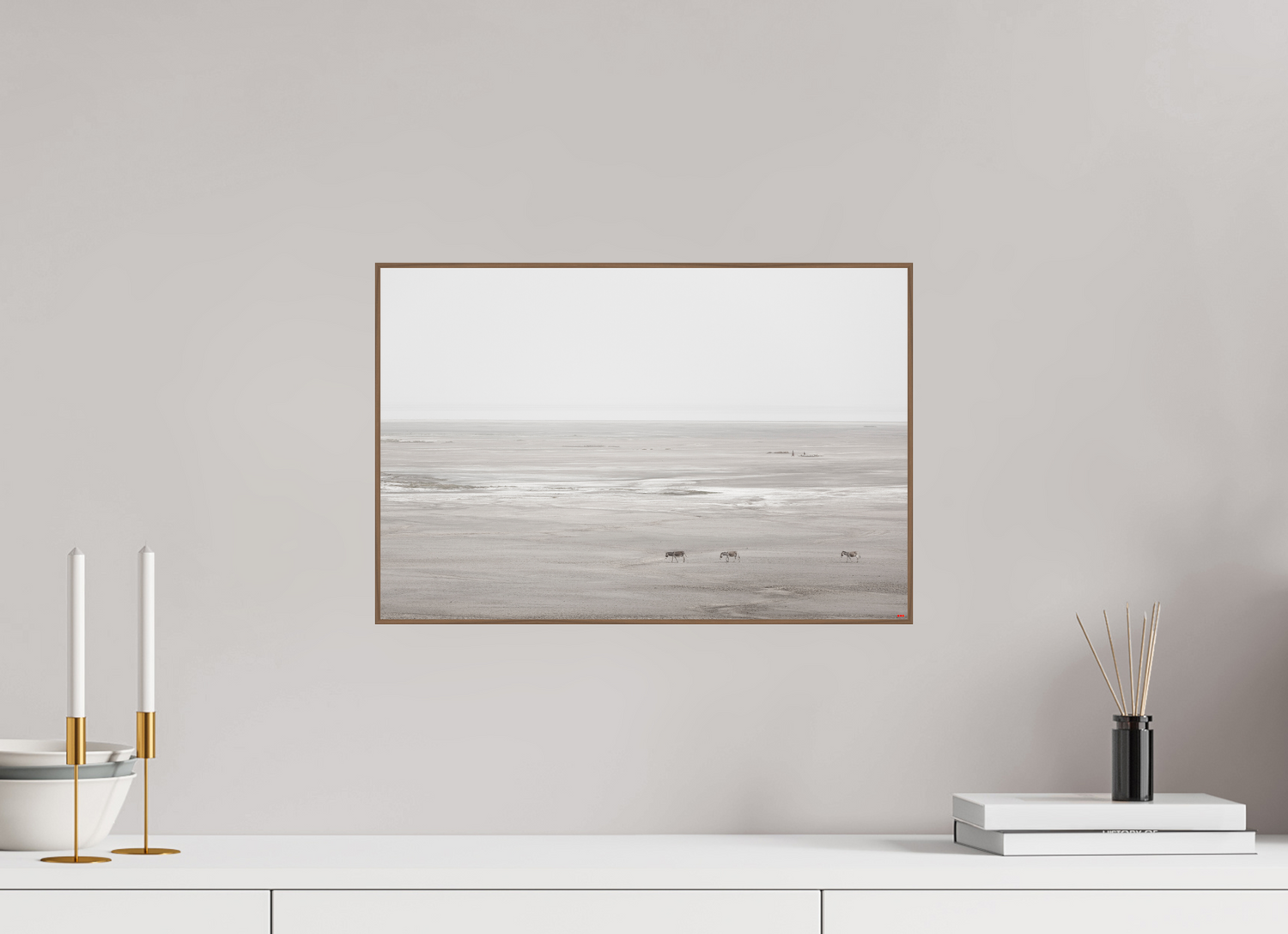 45 x 30 cm, Foto in ArtBox aus Massivholz Nussbaum RED³ PH Danai I