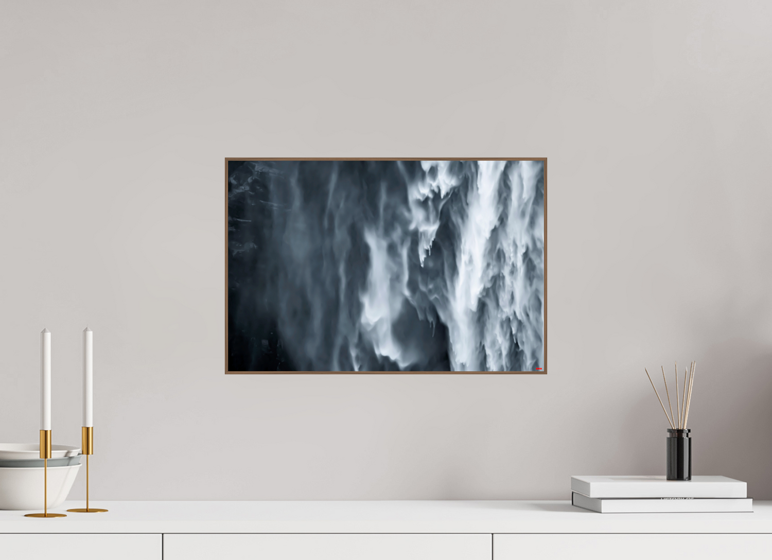 45 x 30 cm, Foto in ArtBox aus Massivholz Nussbaum RED³ PH Oats in the Water I